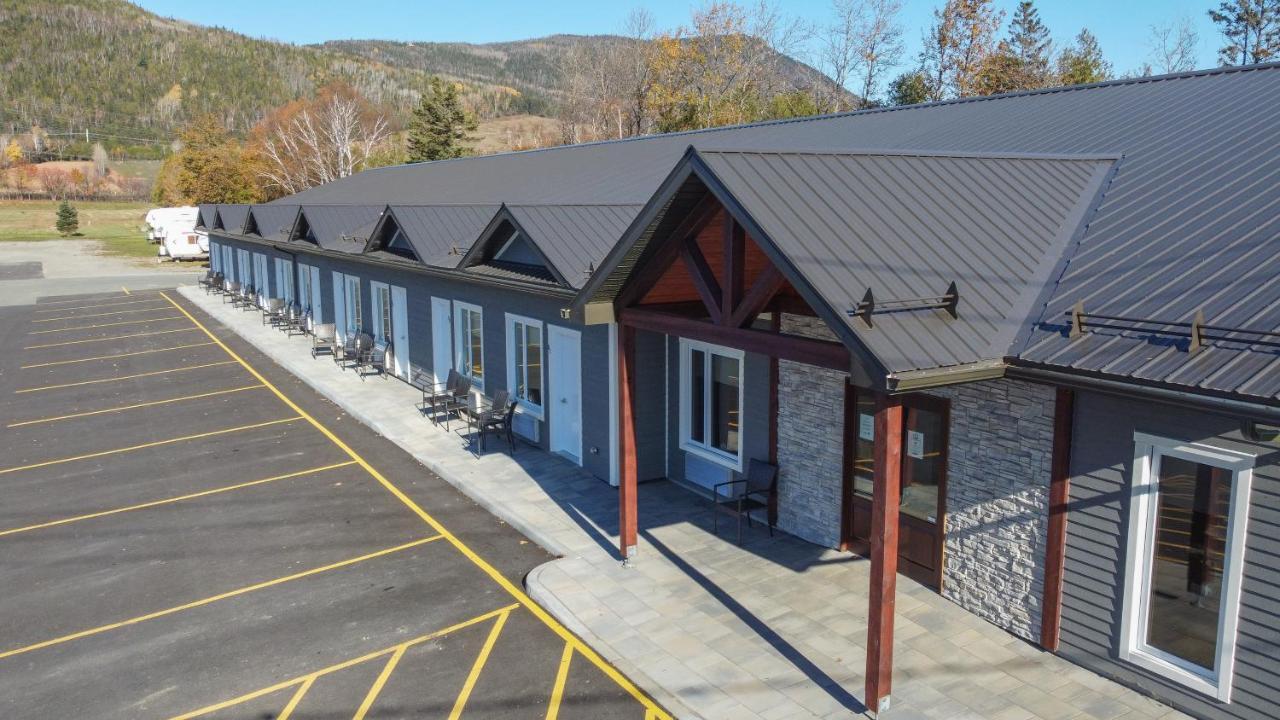 Motel L'Abri Carleton-sur-Mer Eksteriør billede